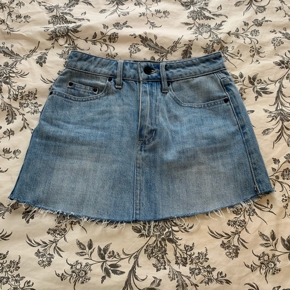 The Fifth Label denim mini skirt - Picture 1 of 3